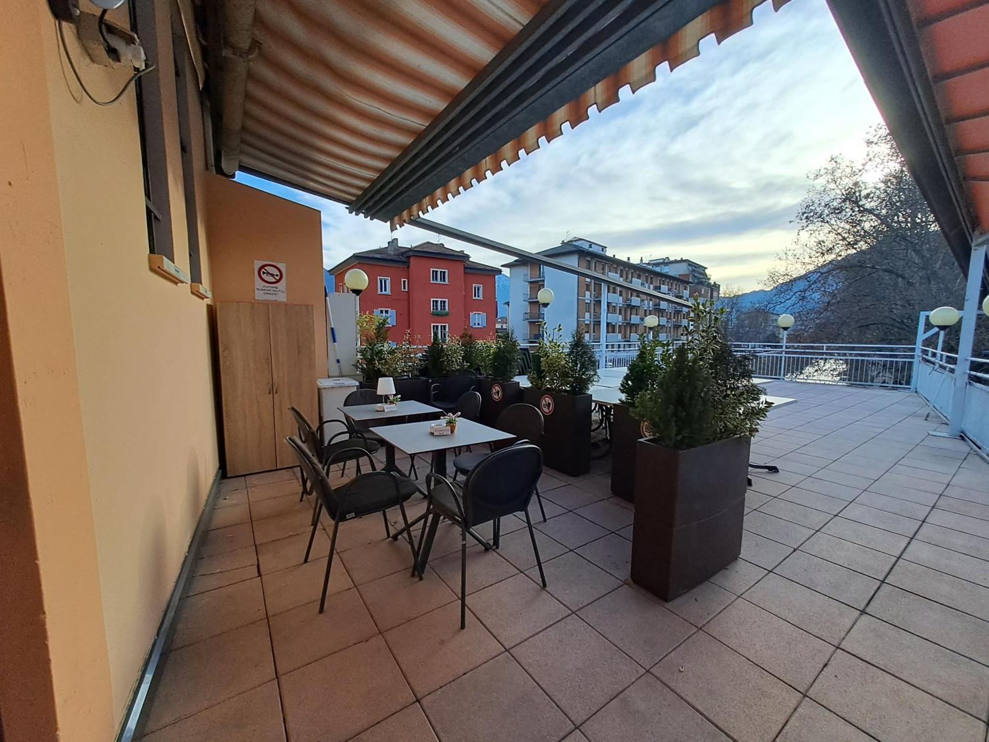 Appartamento Grande Al Ponte. Situato Vicino All'Ospedale, Al Parco E Al Centro Citta 特伦托 外观 照片